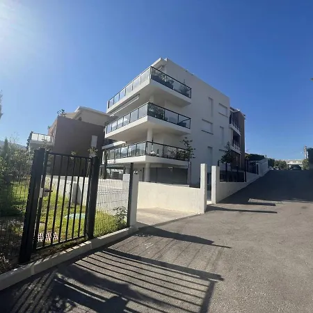 Apartament T3 Climatise Avec Terrasse A - Ideal Pour 4-5 Personnes, Proche Du Vieux Port - Fr-1-770-4 *